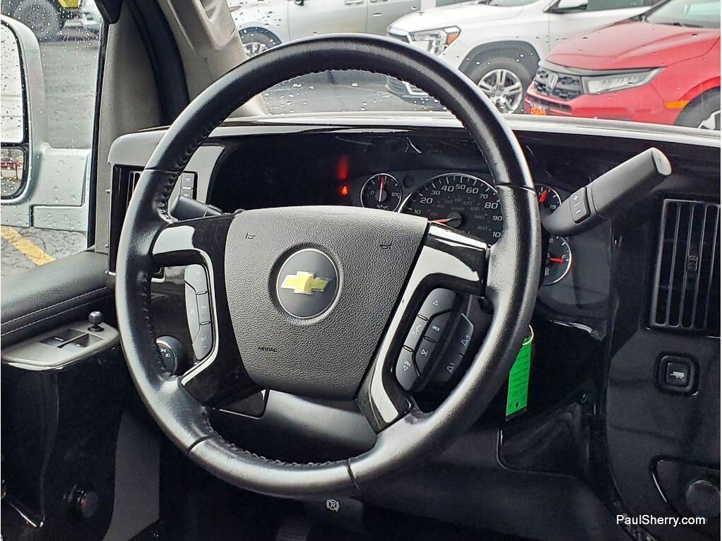 2023 Chevrolet Express Cargo Work Van - Photo 40