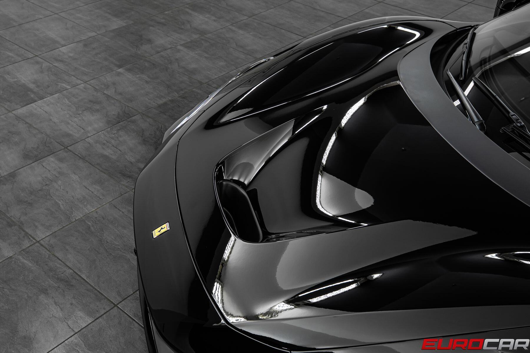 2021 Ferrari F8 Tributo *PASSENGER DISPLAY * FRONT LIFT*Image 9