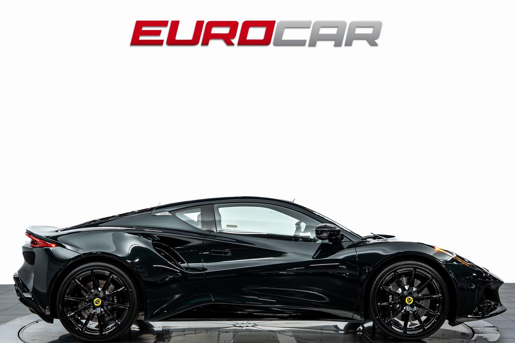 2025 Lotus Emira Base photo 4