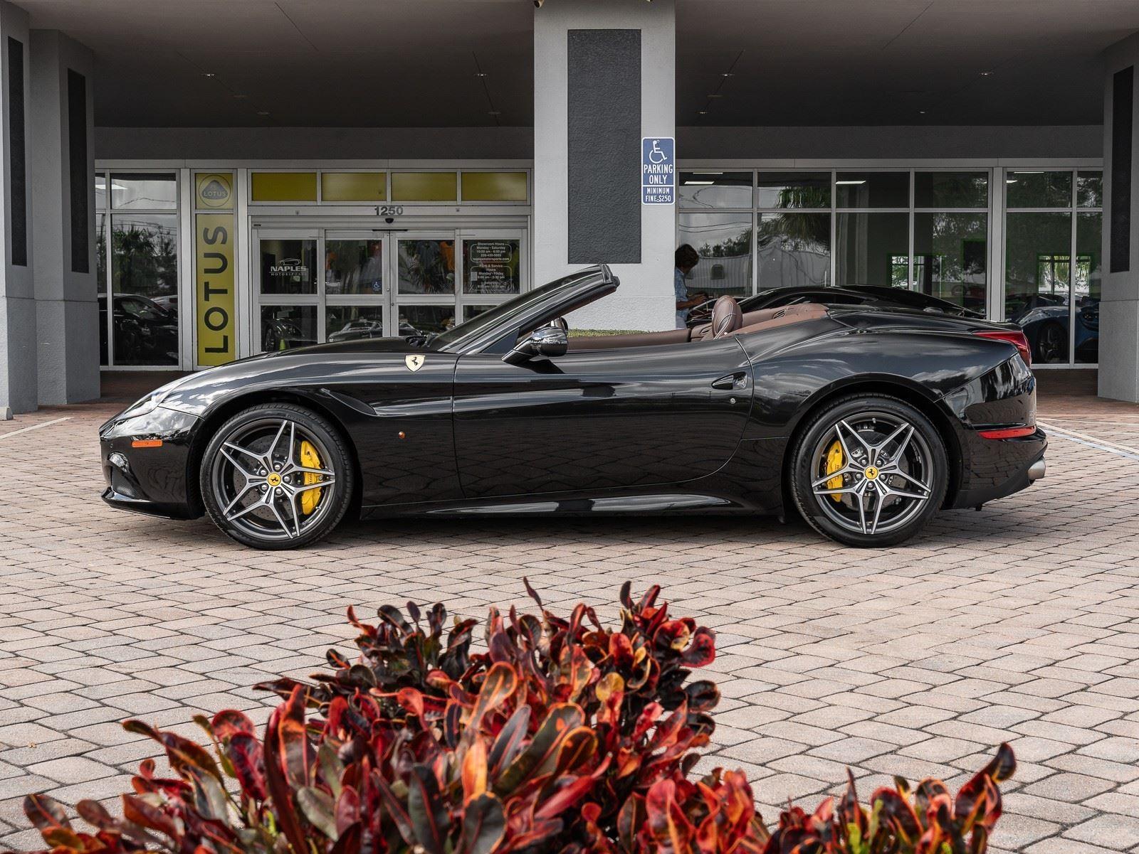 Used 2015 Ferrari California 