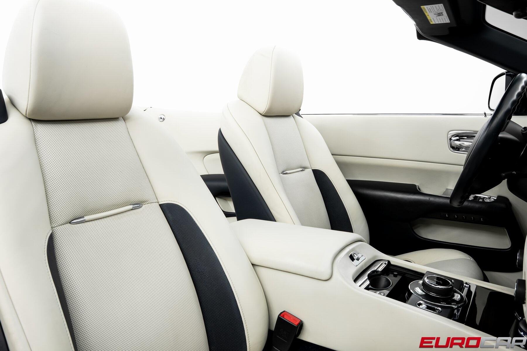 Used 2019 Rolls-Royce Dawn *FACTORY TWO-TONE * IMMACULATE CONDITION*Image 34