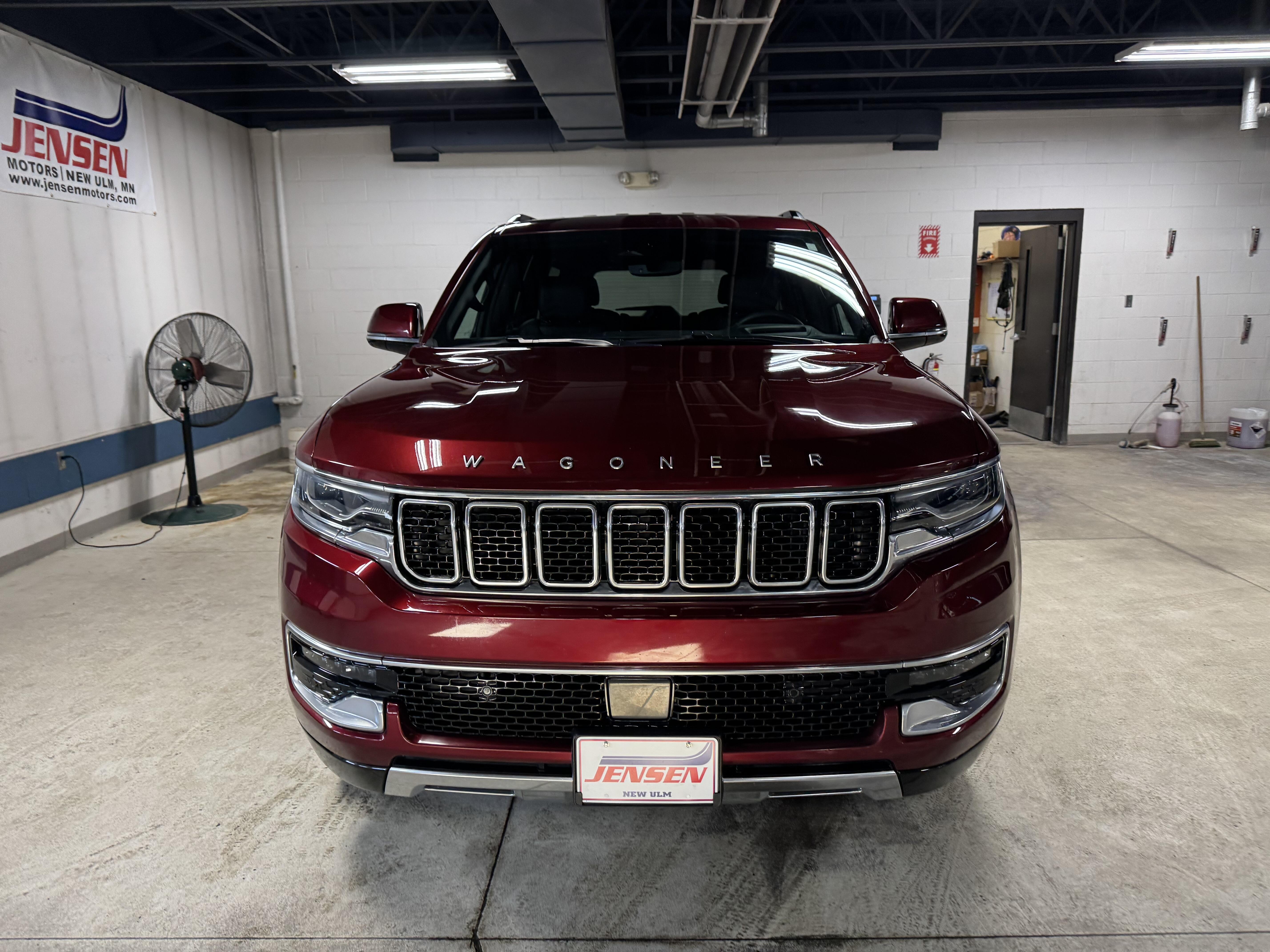 Used 2022 Jeep Wagoneer Series III with VIN 1C4SJVDT4NS205503 for sale in New Ulm, Minnesota