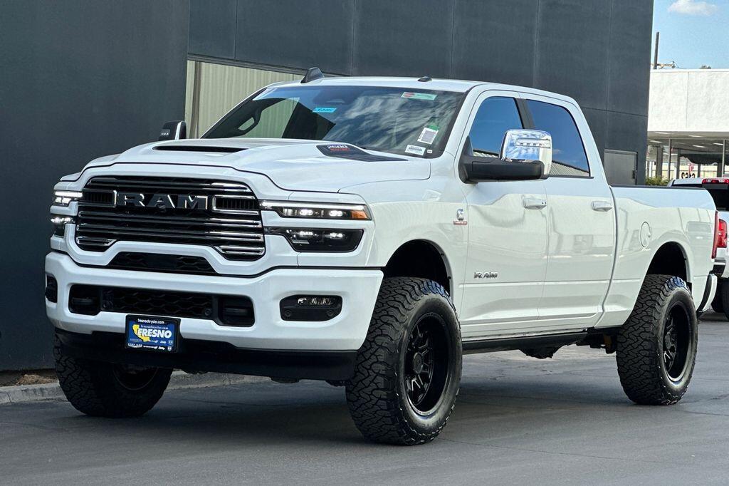 2026 RAM 2500 Laramie - Photo 8