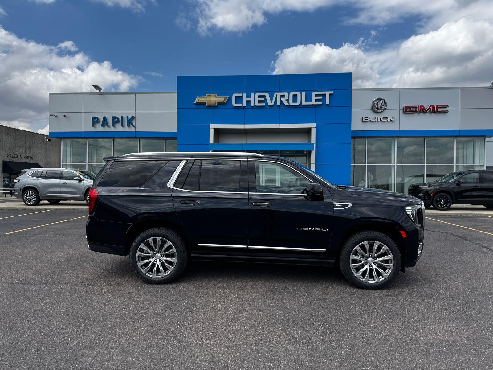 Used 2021 GMC Yukon Denali with VIN 1GKS2DKL8MR197653 for sale in Luverne, Minnesota