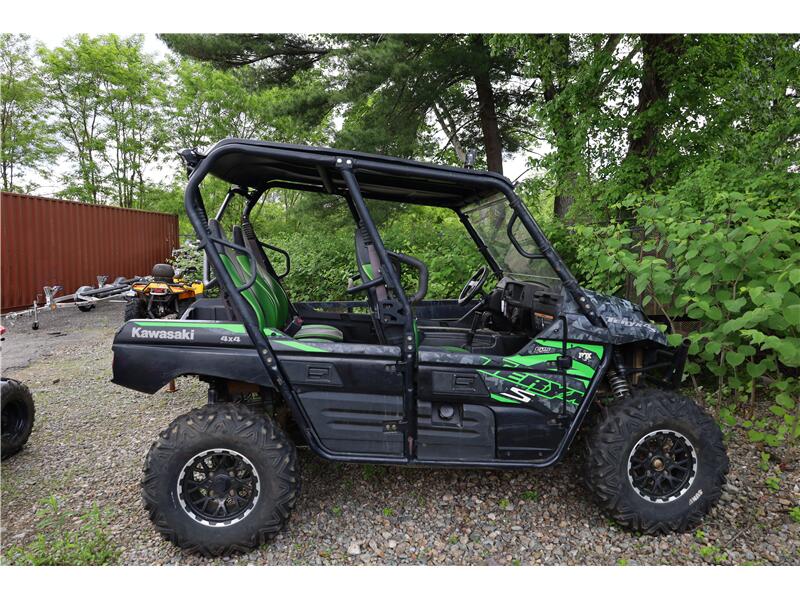 2022 Kawasaki Teryx4 S LE