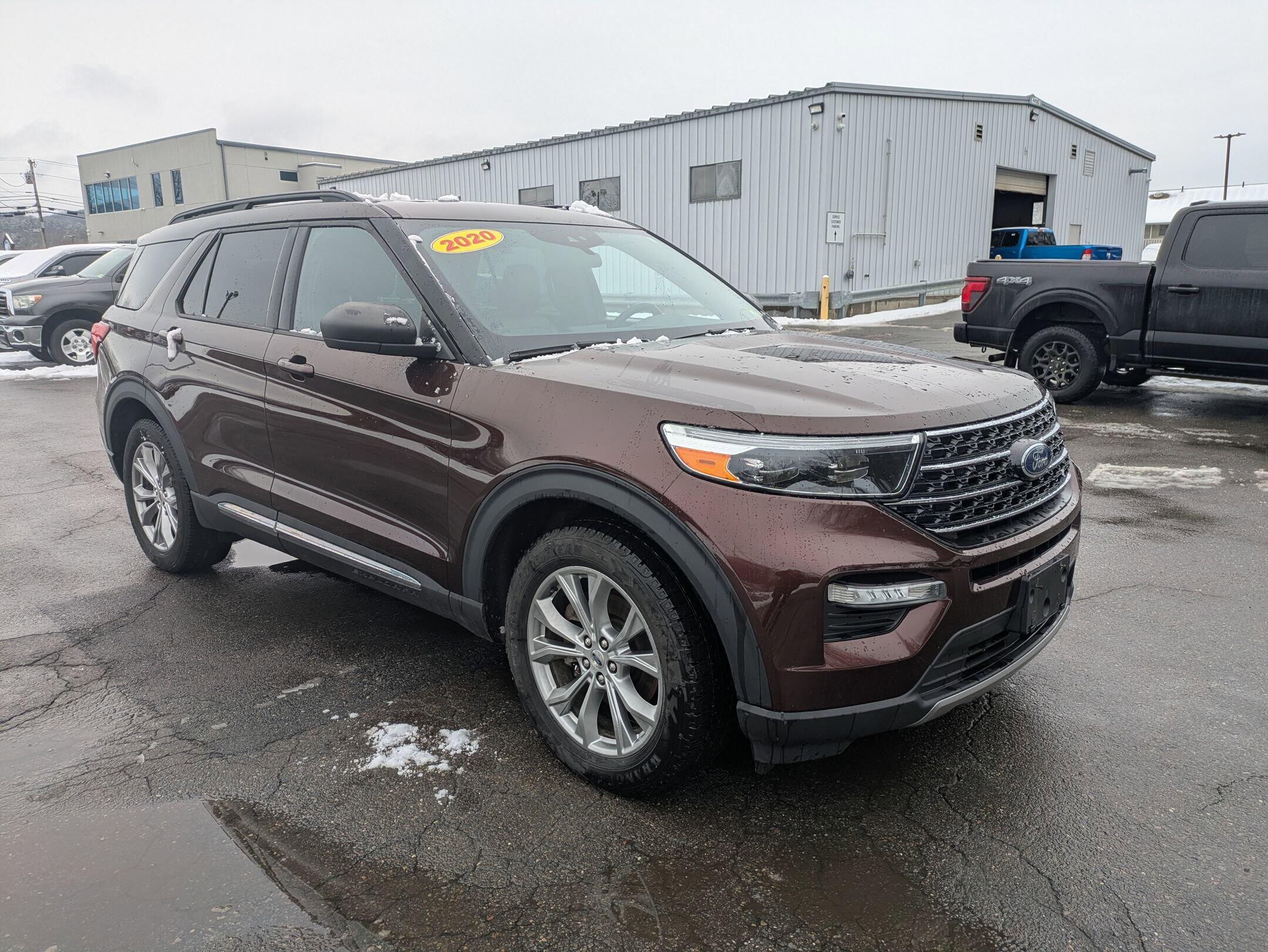 2020 Ford Explorer XLT's photo