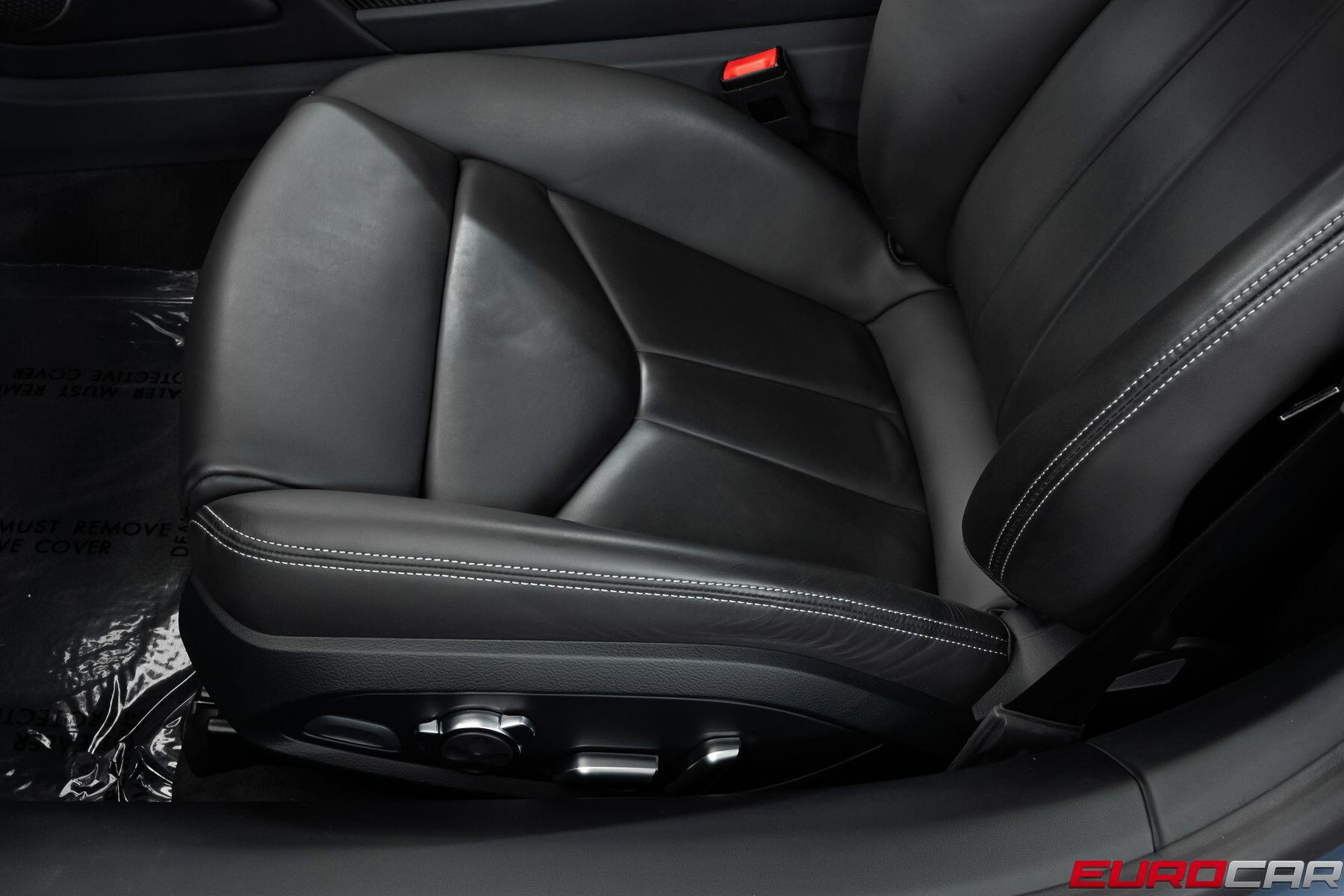 2022 Audi R8 V10 PERFORMANCE RWD * CARBON INTERIOR TRIM*Image 43