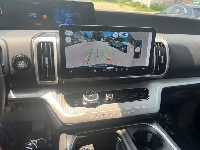 2025 Ford Expedition Active - Photo 25