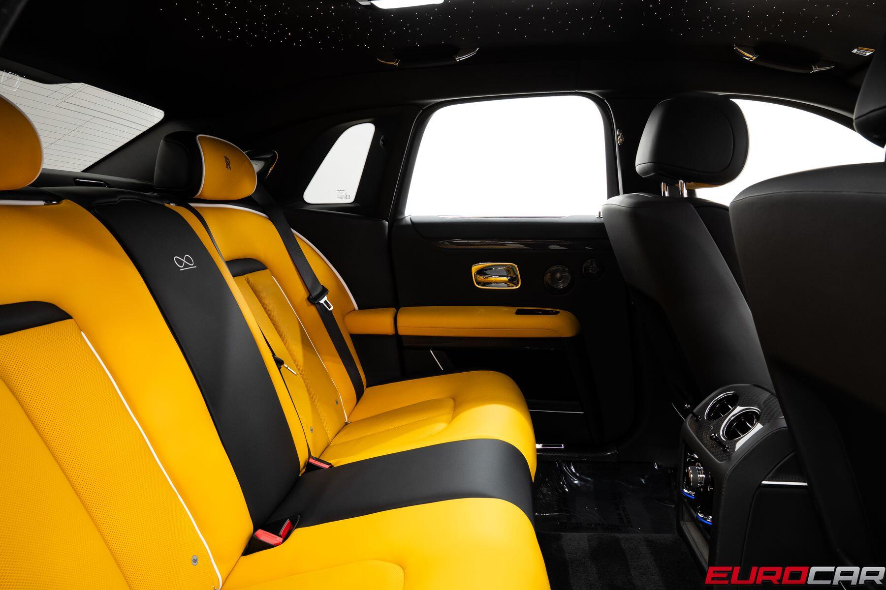 2025 Rolls-Royce Ghost Black Badge - Photo 40