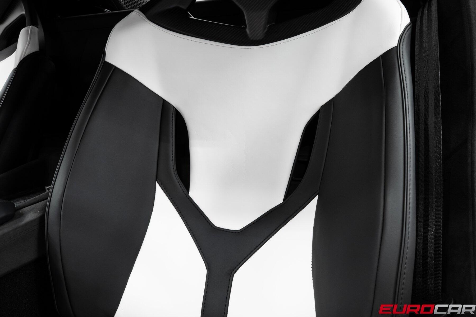 Used 2025 Lamborghini Revuelto *HIGH GLOSS STYLE PACKAGE * PASSENGER DISPLAY*Image 46