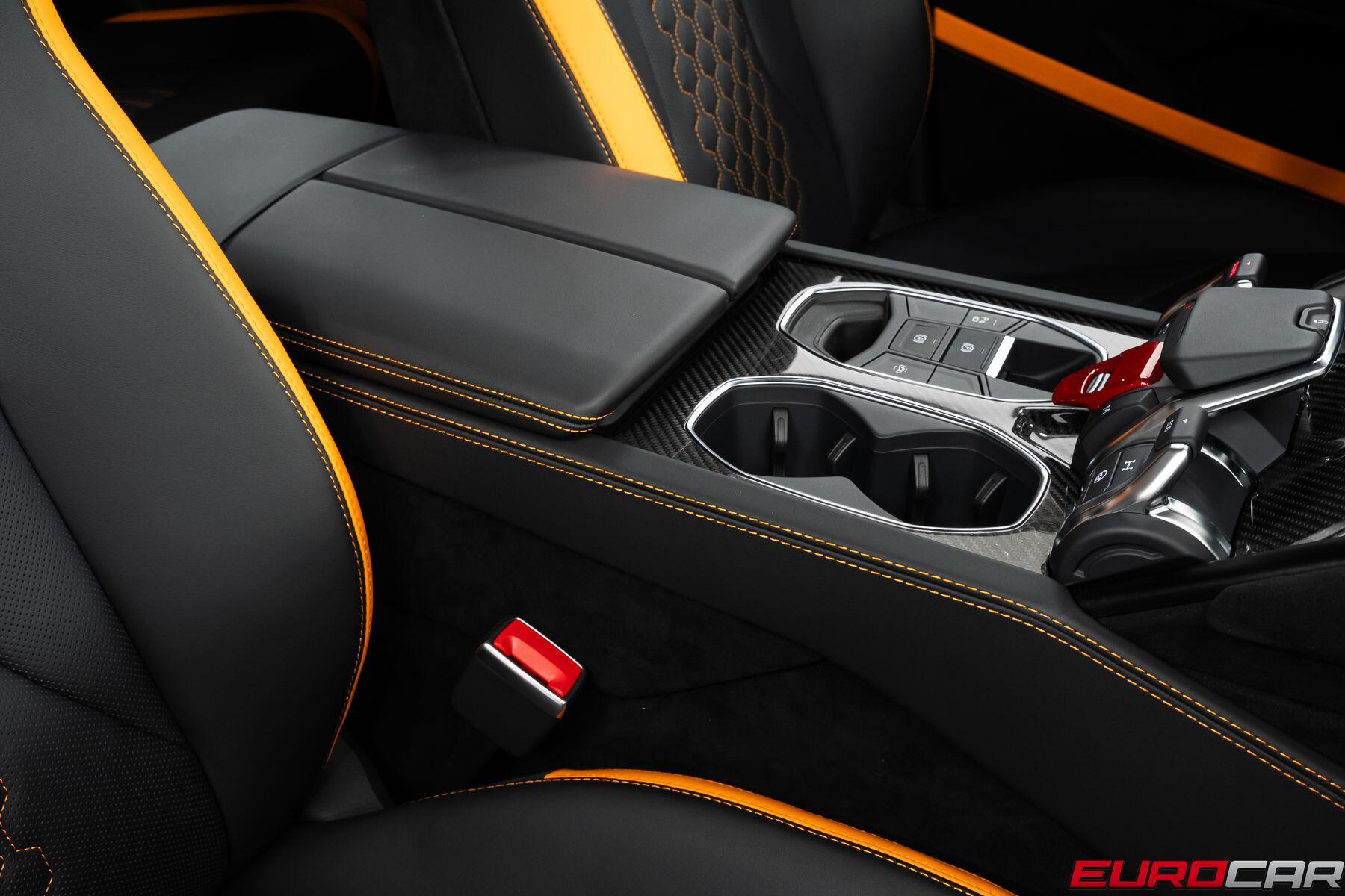 2024 Lamborghini Urus Performante *HUGE CARBON OPTIONS * PANORAMIC ROOF*Image 37