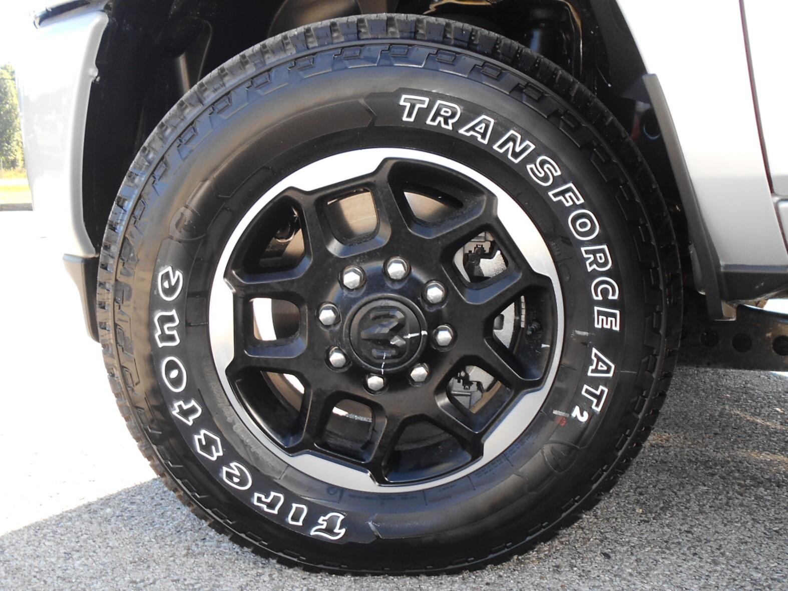 2026 RAM 2500 Laramie - Photo 11