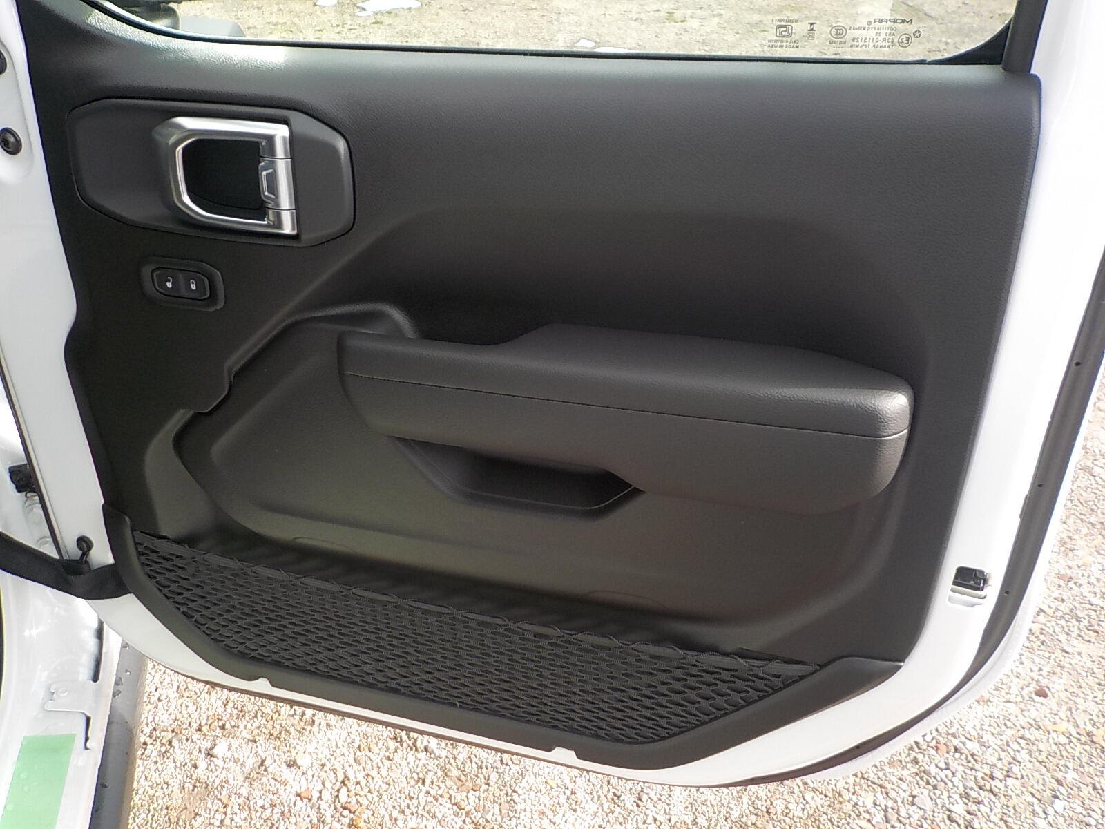2026 Jeep Wrangler 4-Door Rubicon - Photo 15