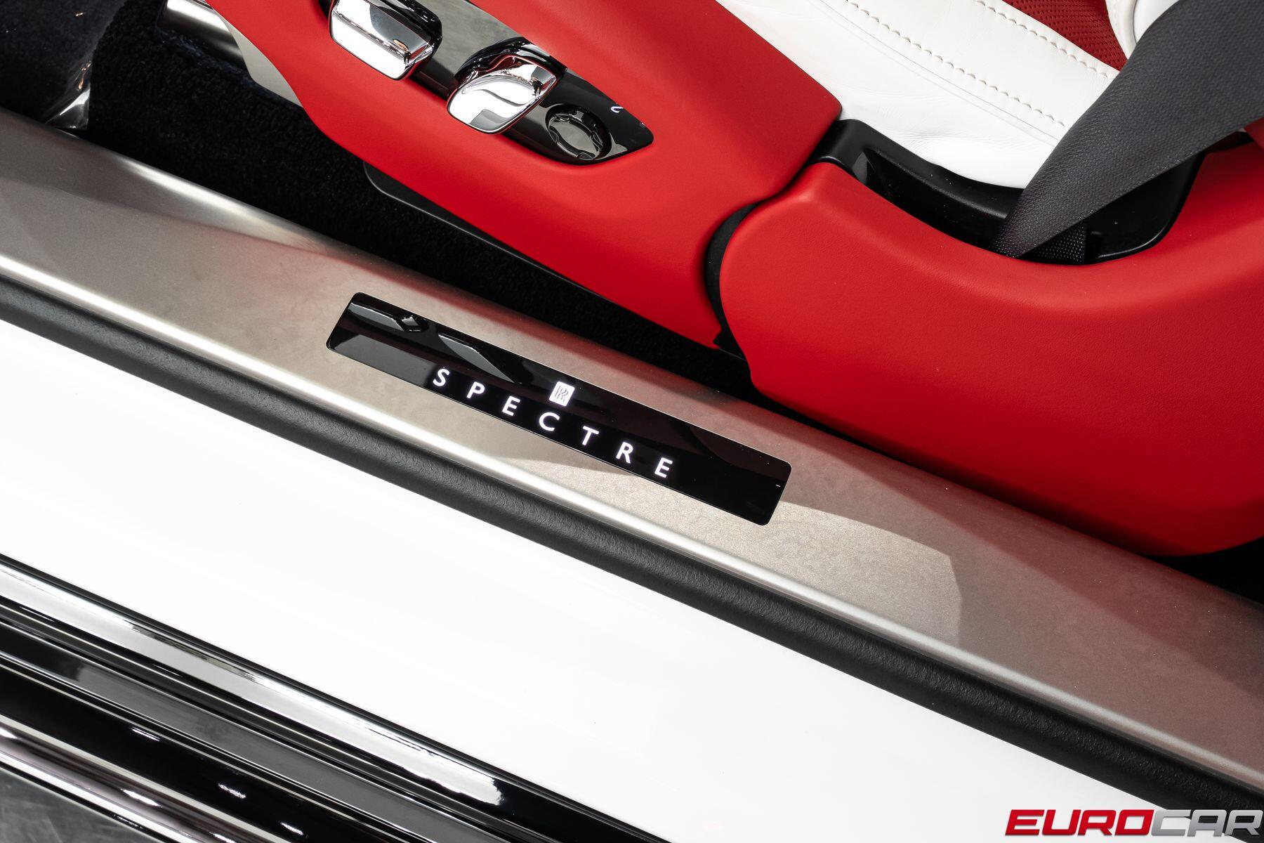 2024 Rolls-Royce Spectre *STARLIGHT DOORS * ILLUMINATED FASCIA*Image 43