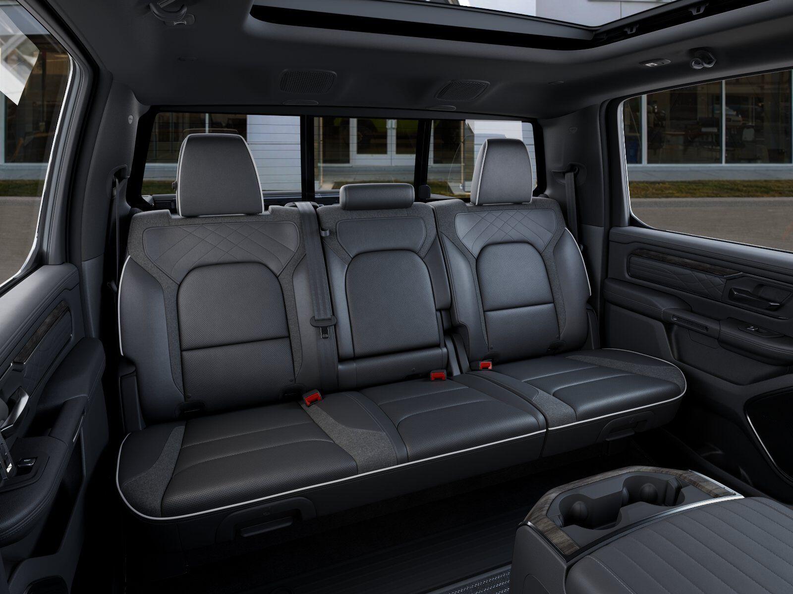 2026 RAM 1500 Limited - Photo 15