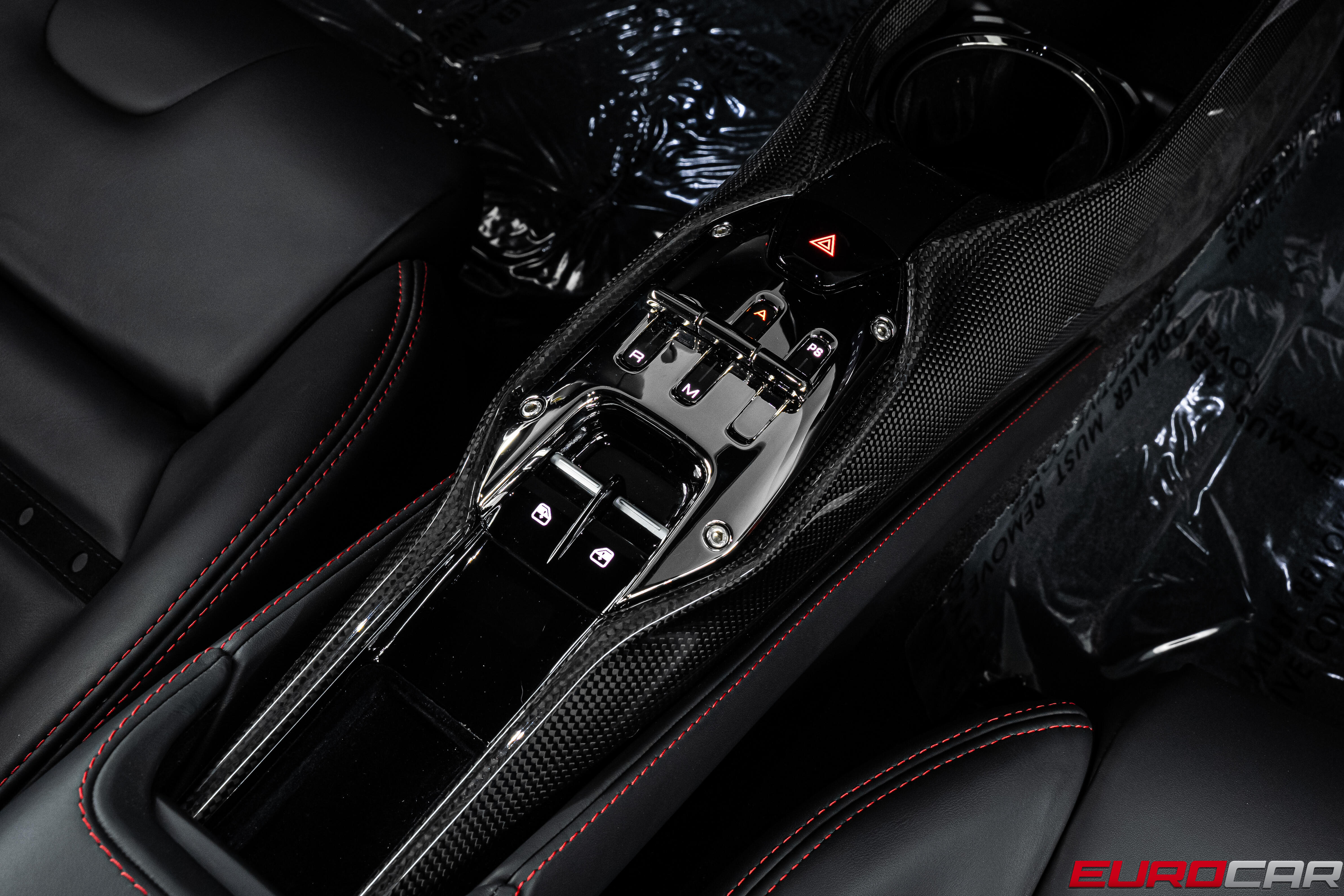 2023 Ferrari SF90 Stradale *CARBON STEERING WHEEL * FULL ELECTRIC SEATS*Image 38