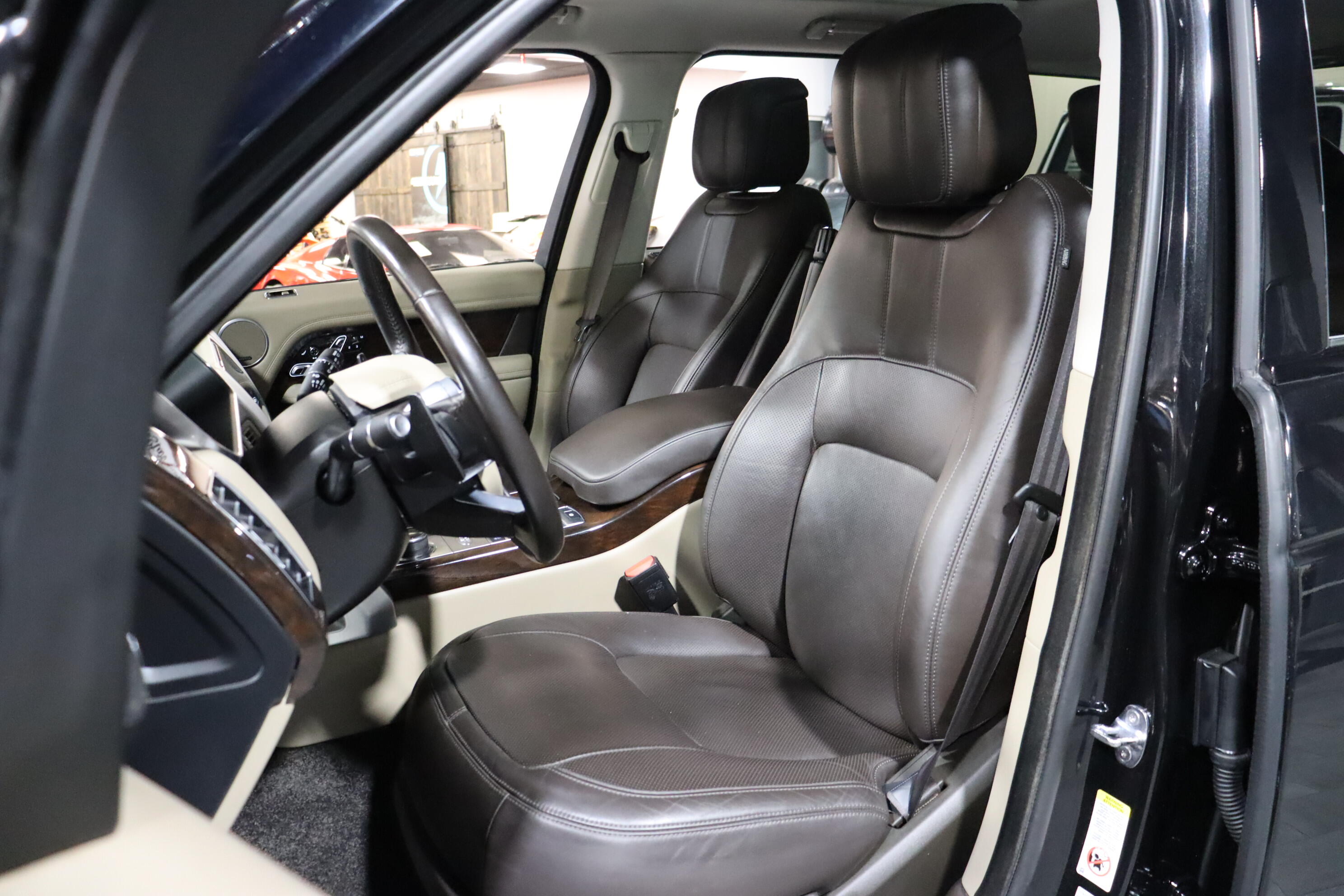 Used 2021 Land Rover Range Rover HSE Wesminster with VIN SALGS2SEXMA426560 for sale in Anaheim, CA