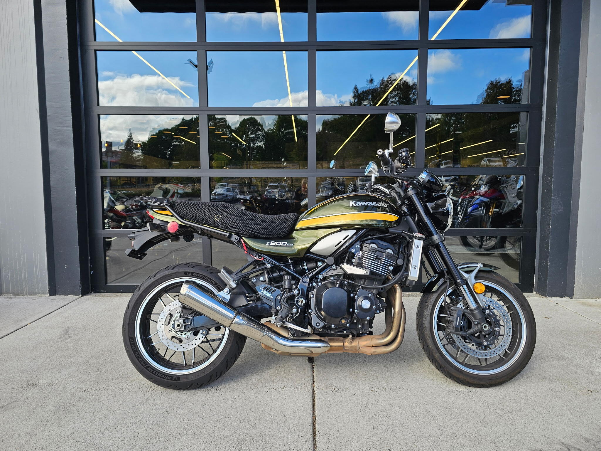 2021 Kawasaki Z900RS ABS