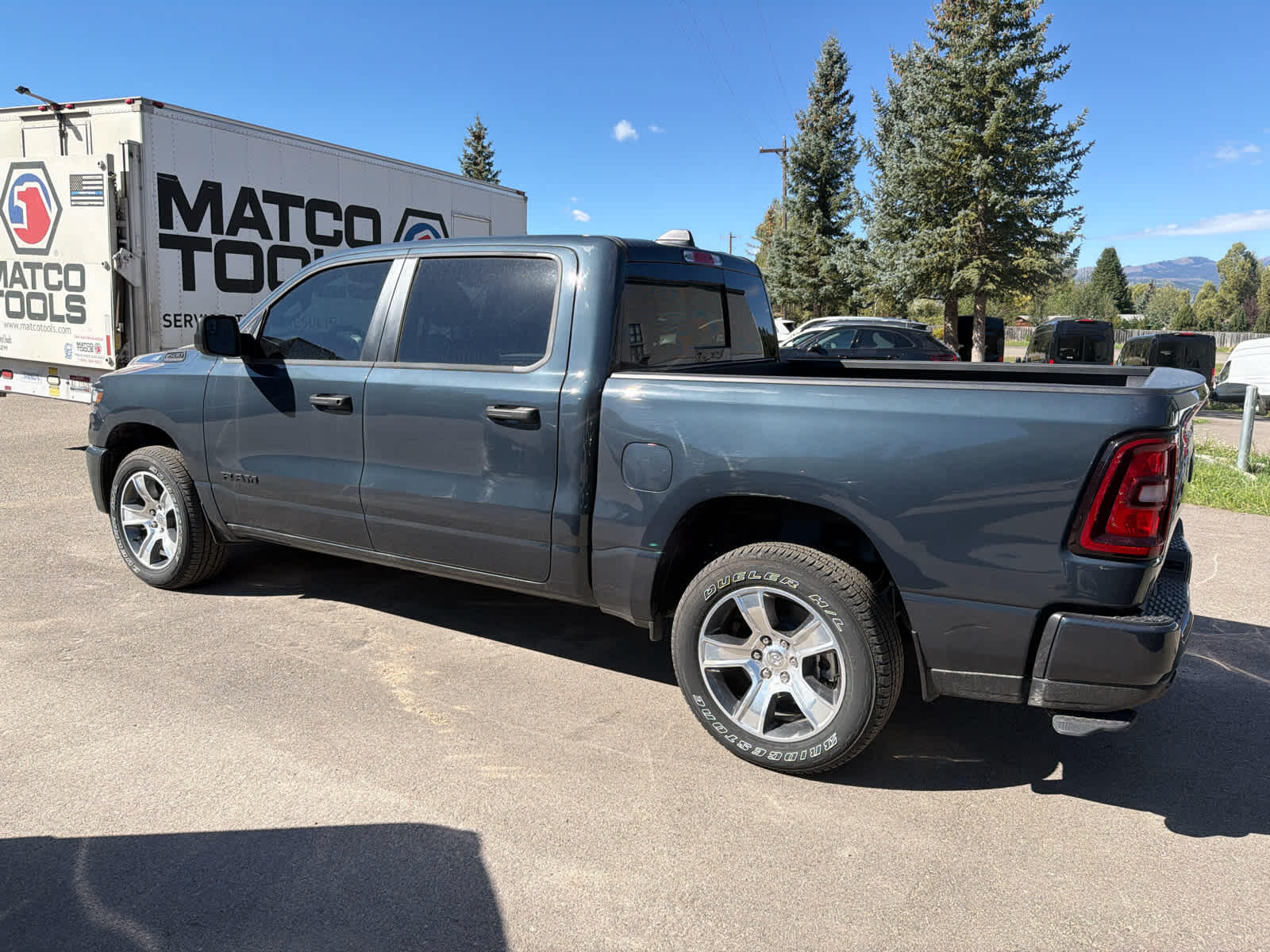 2026 RAM 1500 Express - Photo 11