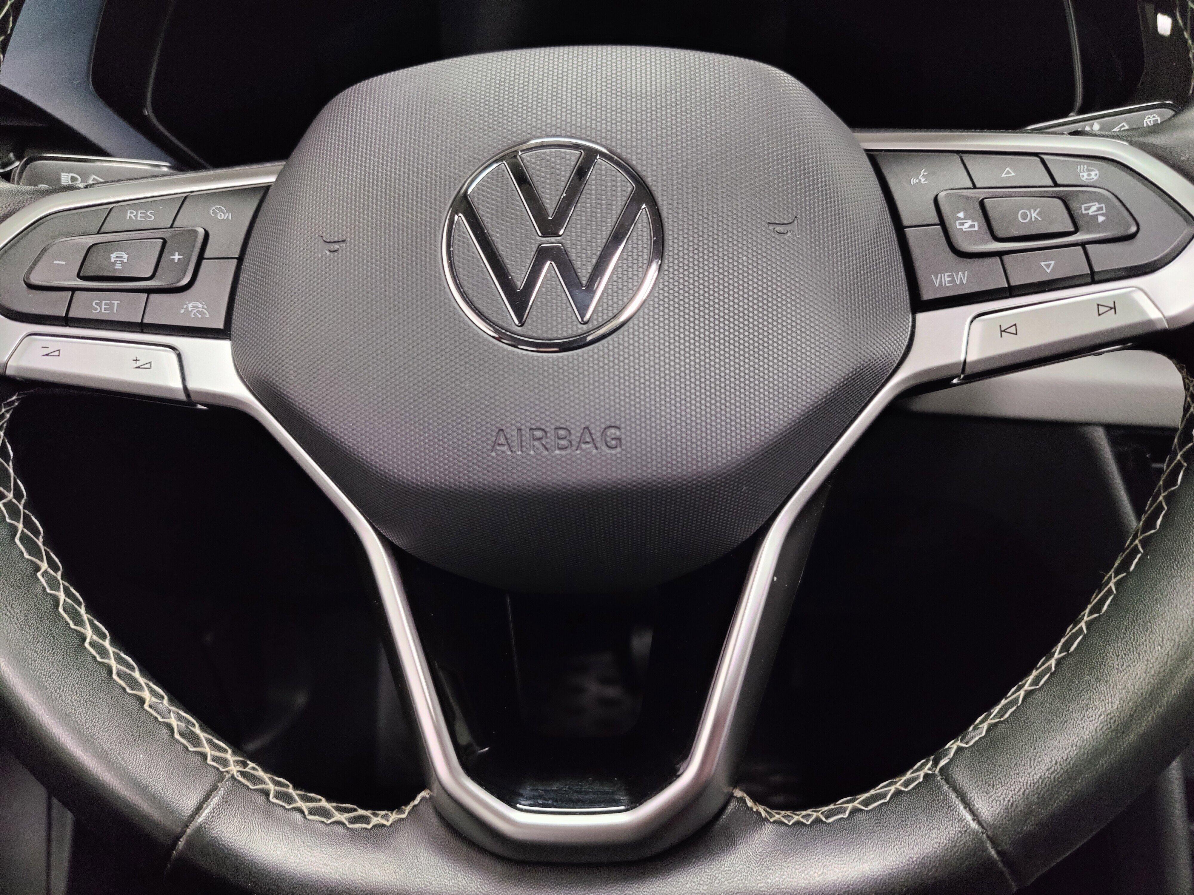 2022 Volkswagen Taos SE - Photo 31