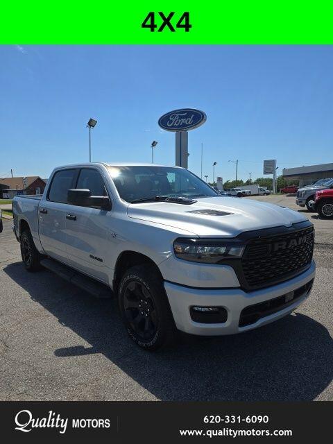 2026 RAM 1500 1500 Express Crew Cab 4x4 5'7' Box