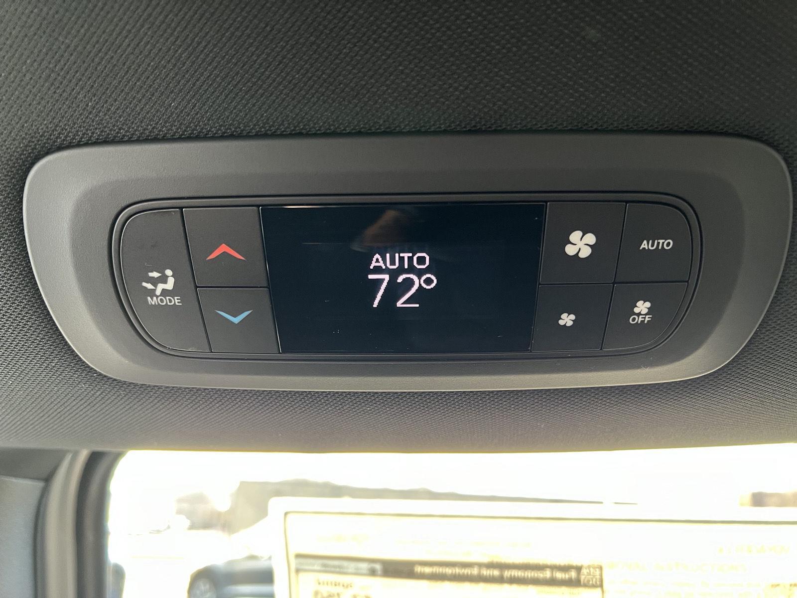 2026 Chrysler Voyager LX - Photo 38