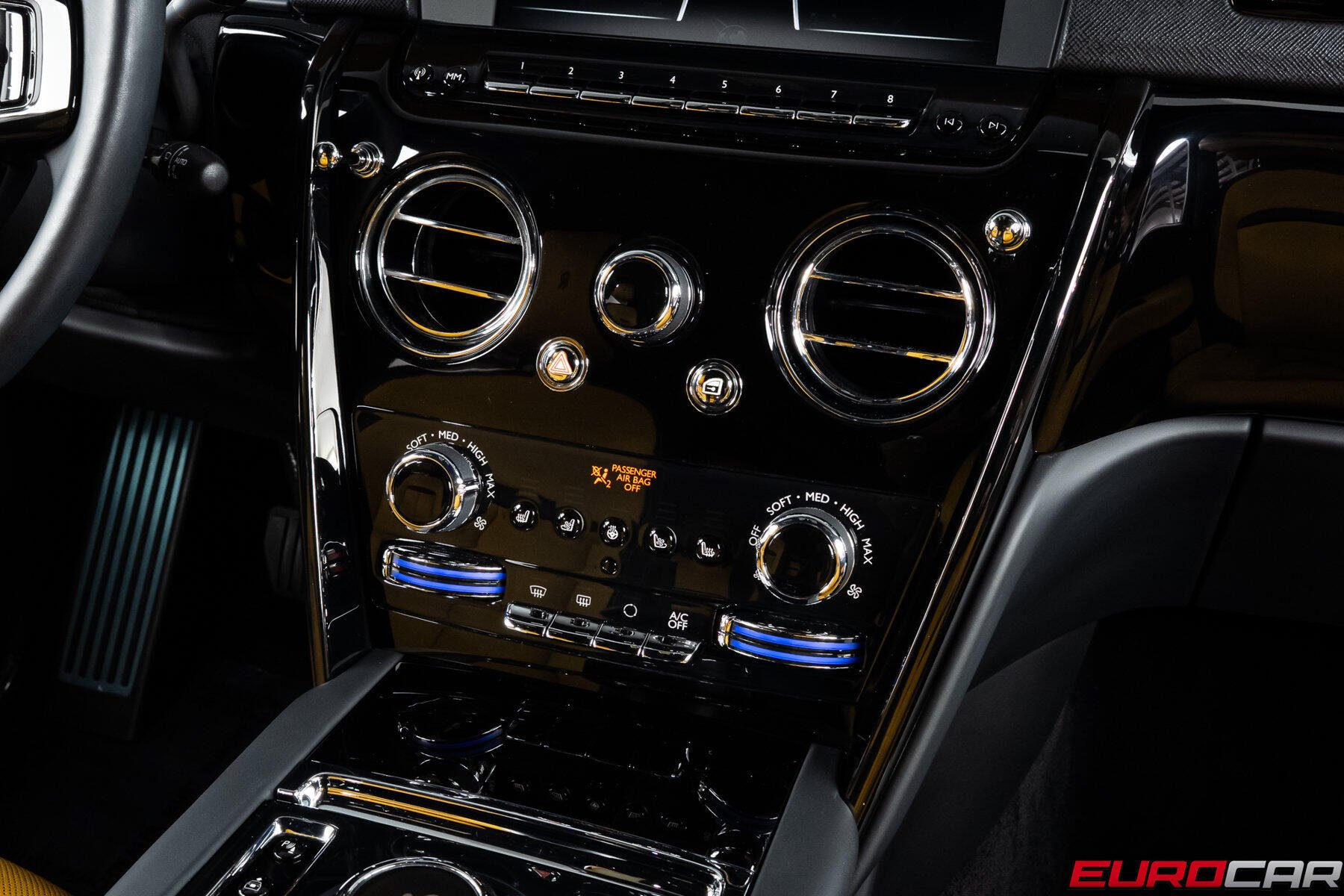 2022 Rolls-Royce Cullinan Black Badge *REAR THEATER * REAR PICNIC TABLES*Image 34