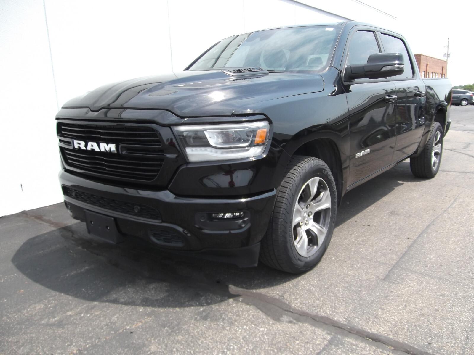 Used 2023 RAM Ram 1500 Pickup Laramie with VIN 1C6SRFJT8PN583285 for sale in Kansas City