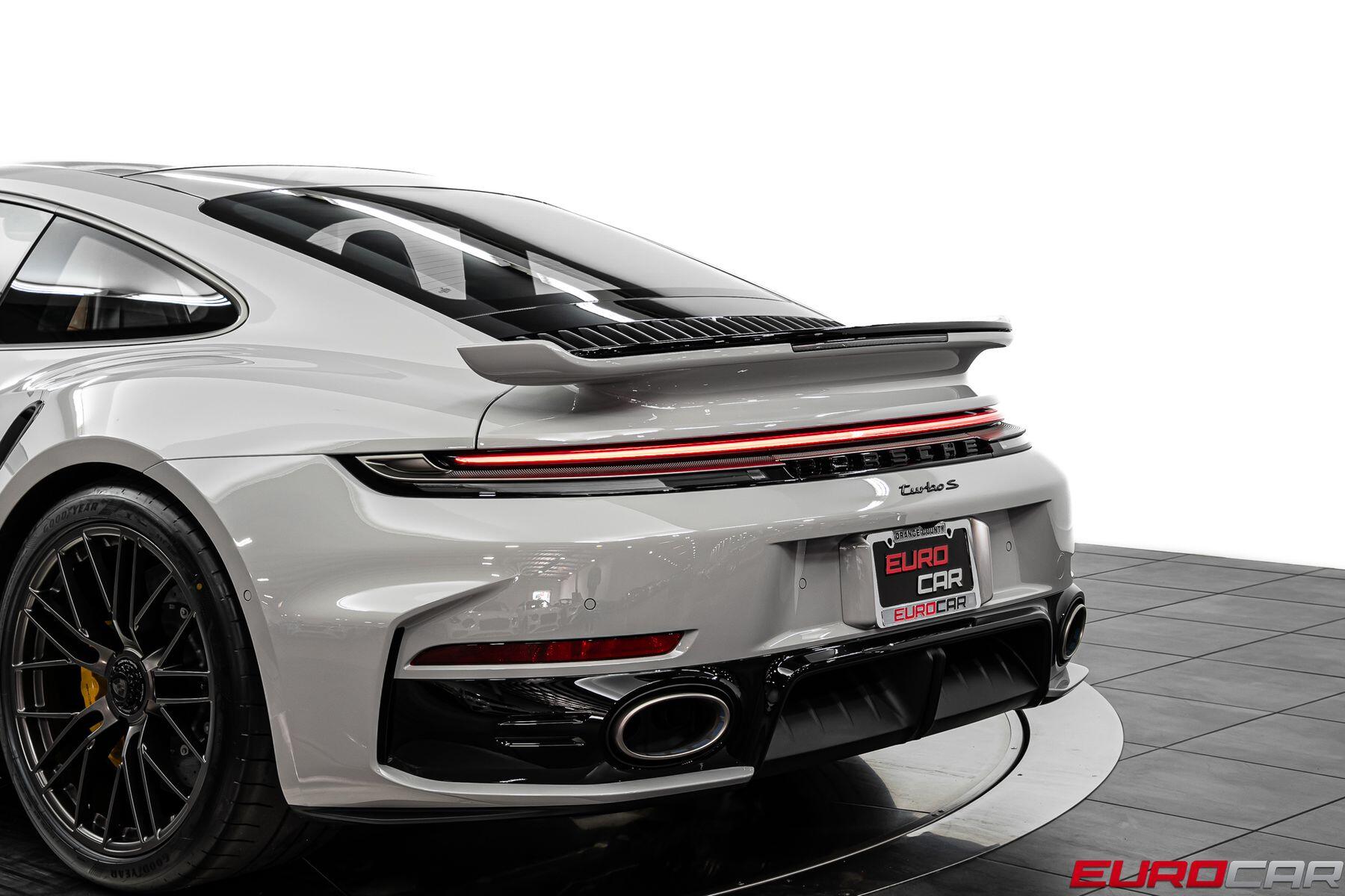 2026 Porsche 911 Turbo S *SPORTDESIGN PACK * ADAPTIVE SEATS PLUS*Image 18