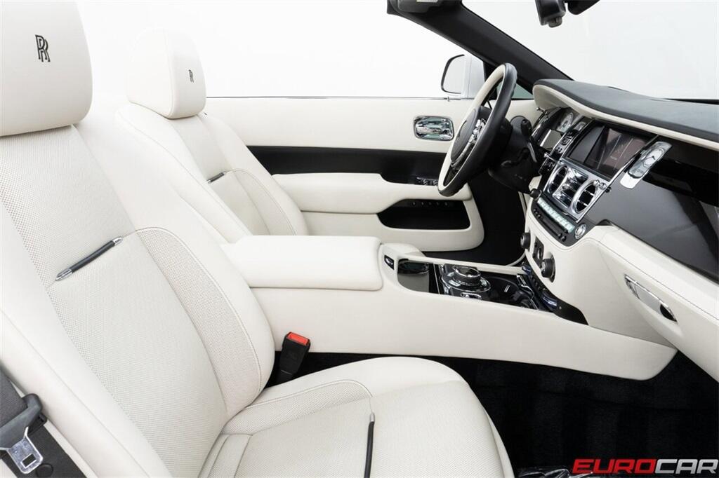 Used 2018 Rolls-Royce Dawn *BESPOKE INTERIOR * IMMACULATE CONDITION*Image 39