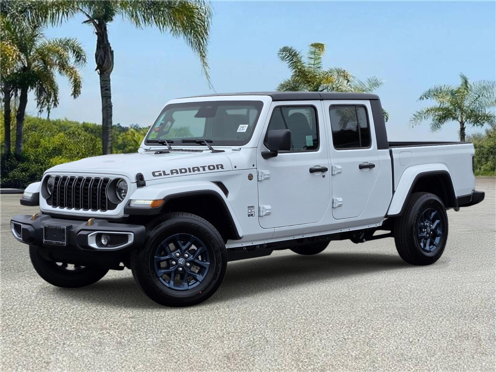 2026 Jeep Gladiator 85th Anniversary Edition Auto's photo
