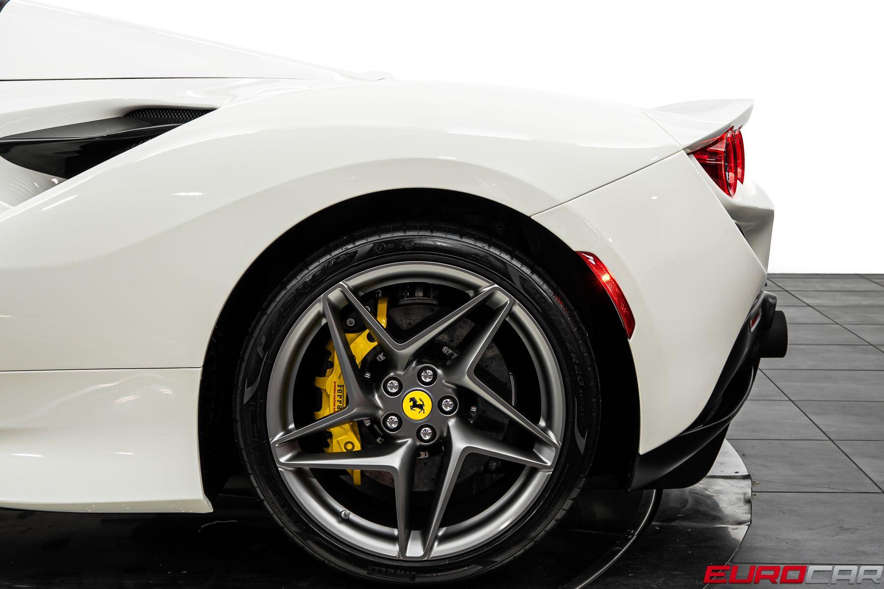 2022 Ferrari F8 Spider *PASSENGER DISPLAY * SUSPENSION LIFTER*Image 20