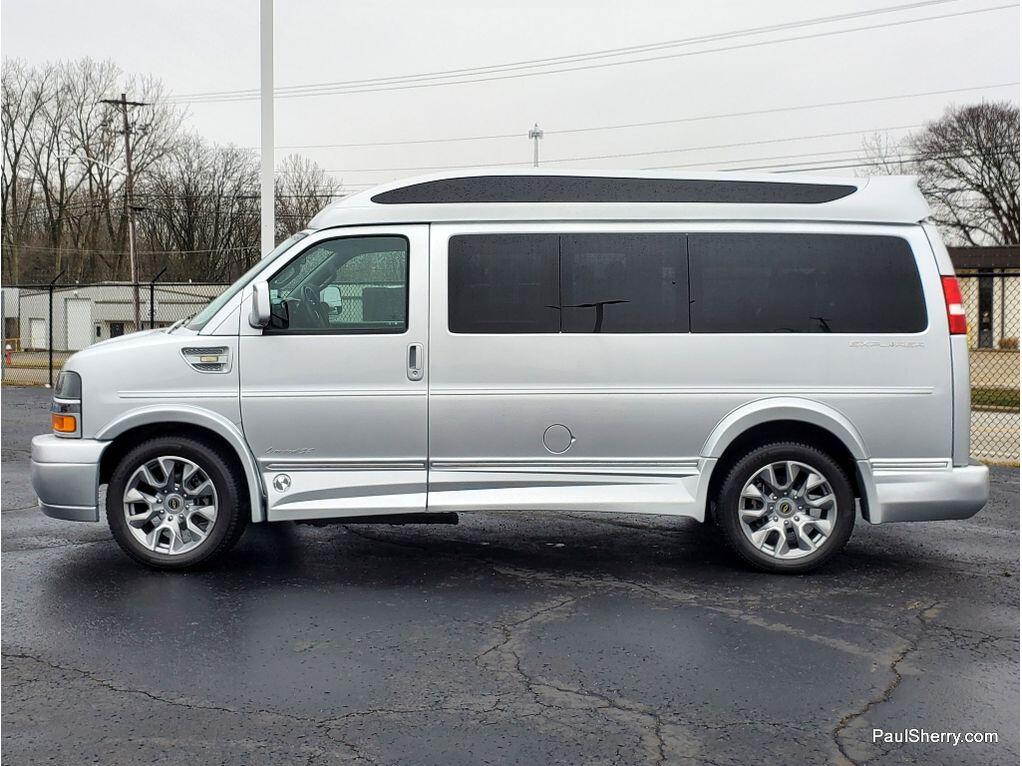 2023 Chevrolet Express Cargo Work Van - Photo 12