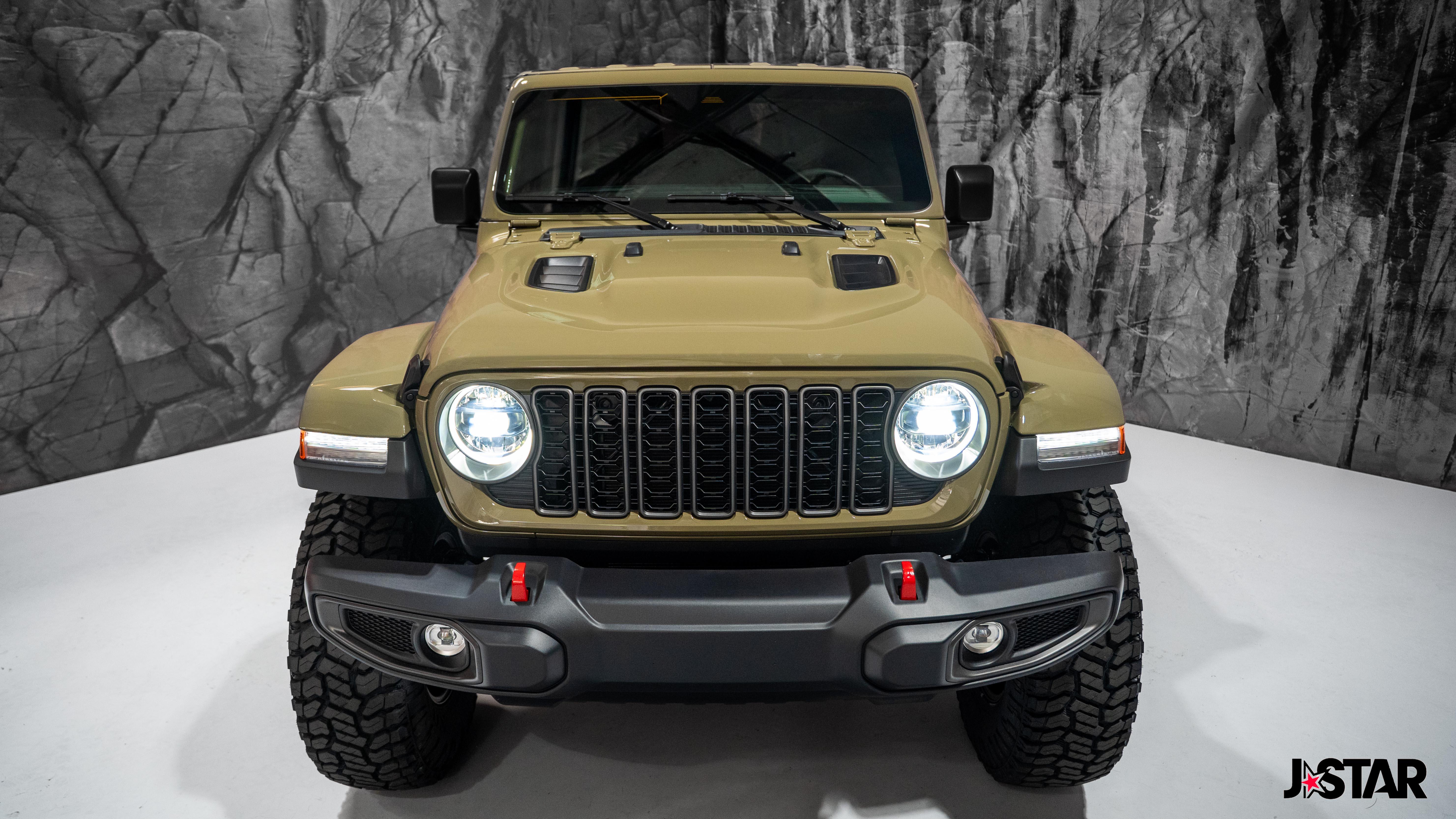 2025 Jeep Wrangler 4-Door Rubicon - Photo 21