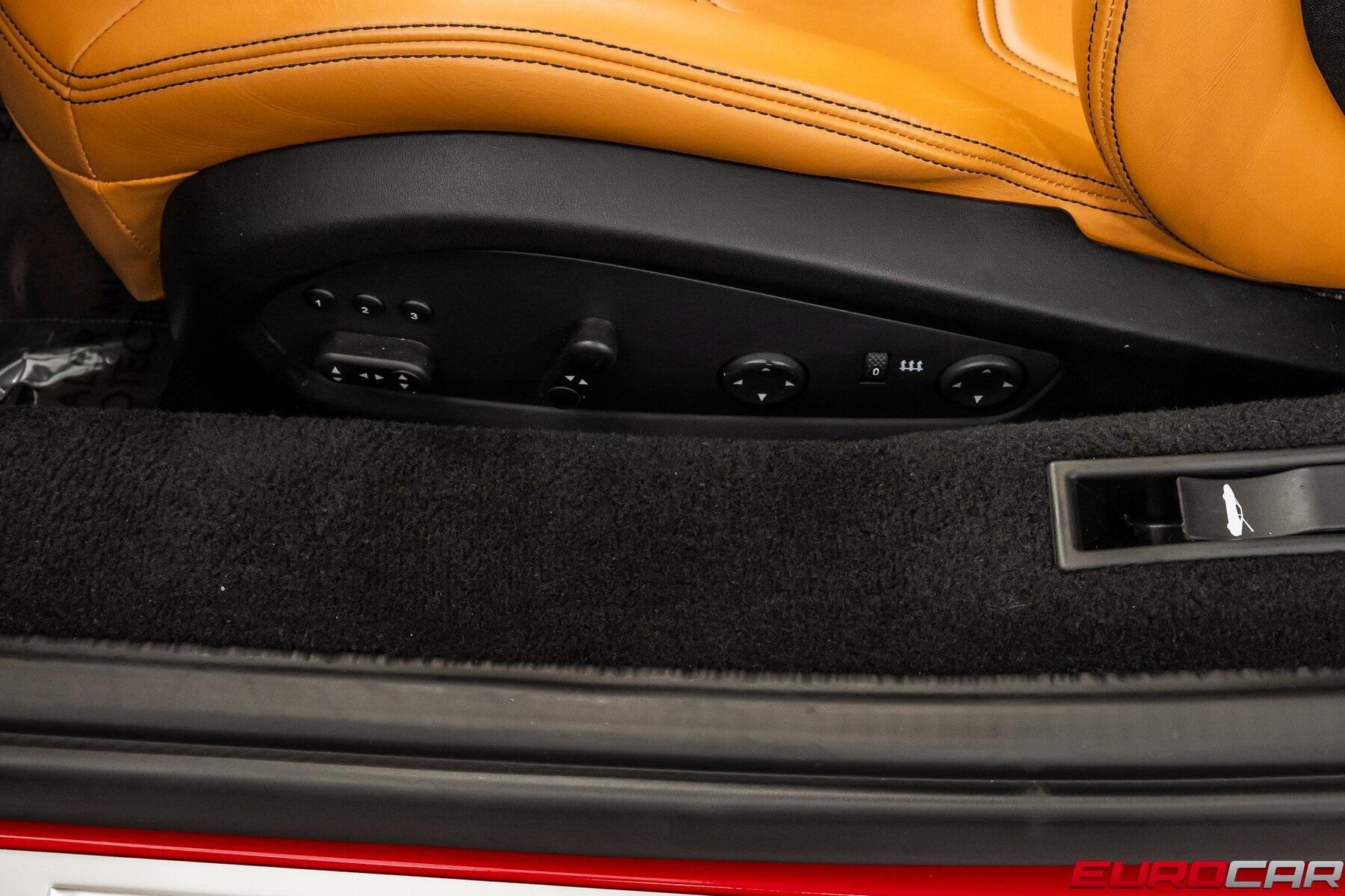 2017 Ferrari 488 Spider *CARBON INTERIOR * IMMACULATE CONDITION*Image 45