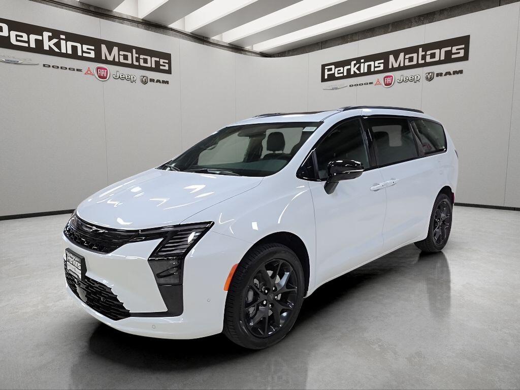 2027 Chrysler Pacifica Pacifica Limited Awd