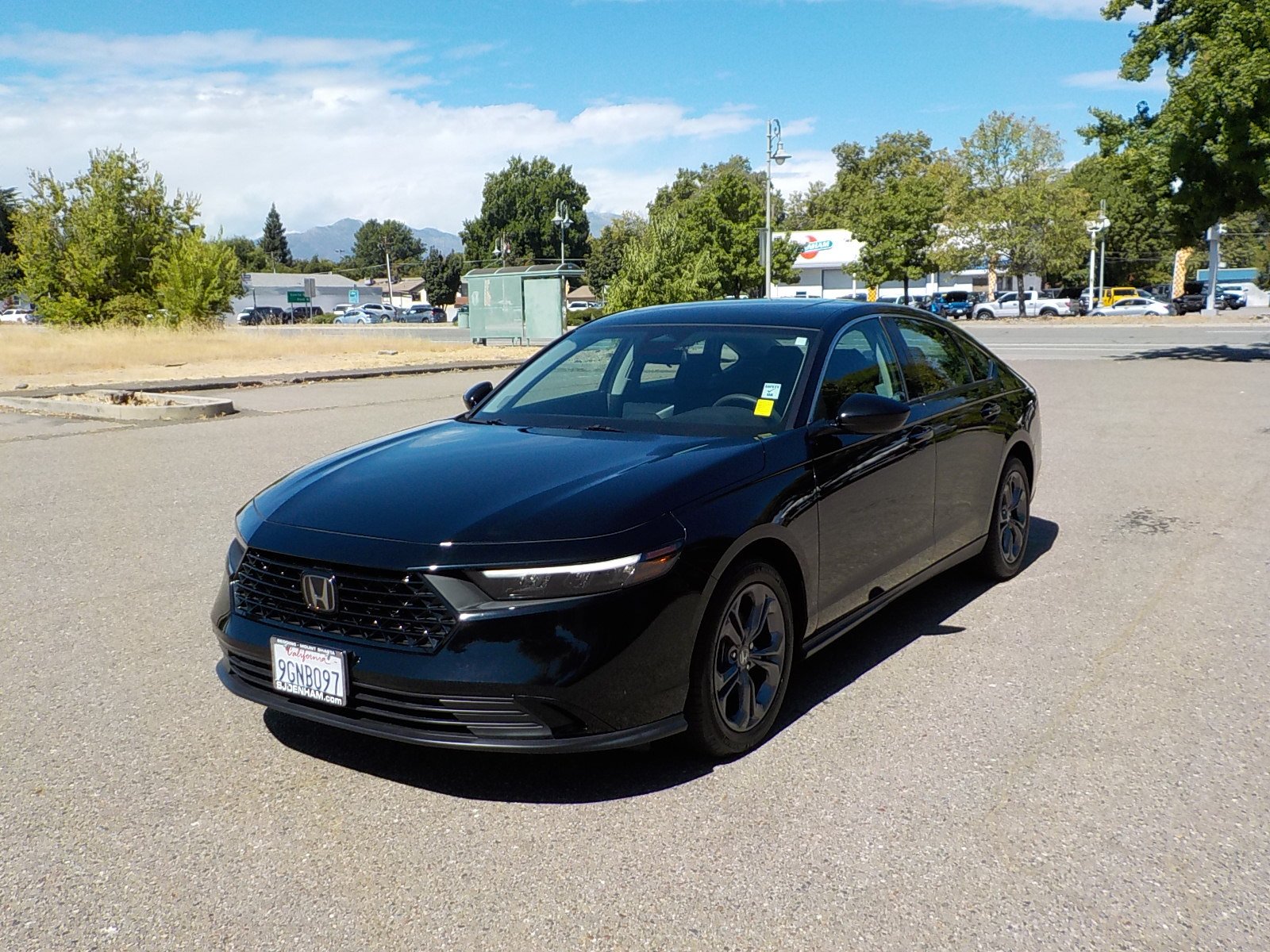 Used 2023 Honda Accord EX with VIN 1HGCY1F34PA013918 for sale in Redding, CA