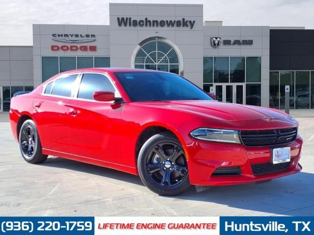 Used 2022 Dodge Charger SXT with VIN 2C3CDXBG0NH215955 for sale in Huntsville, TX