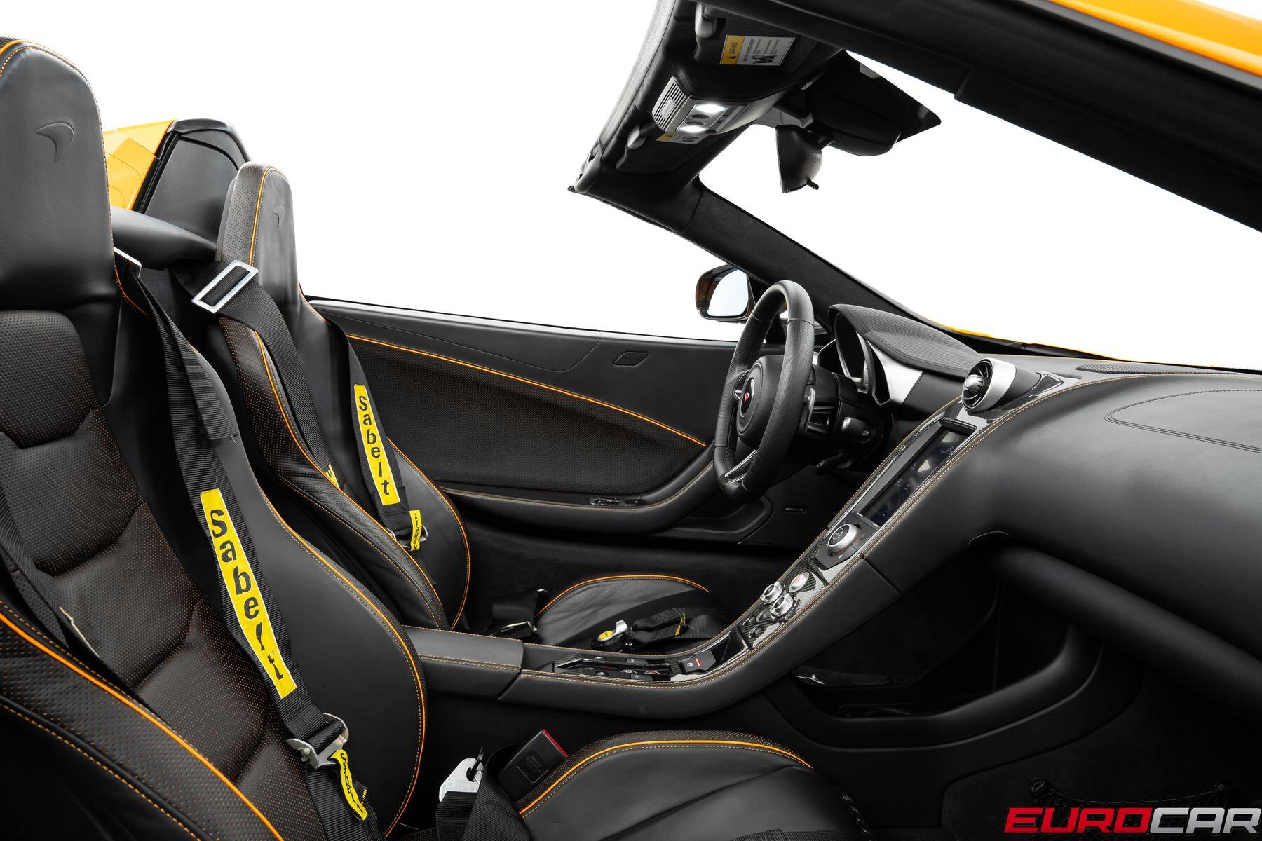 2013 McLaren MP4-12C Spider *ONLY 901 MILES * CARBON STEERING WHEEL*Image 42