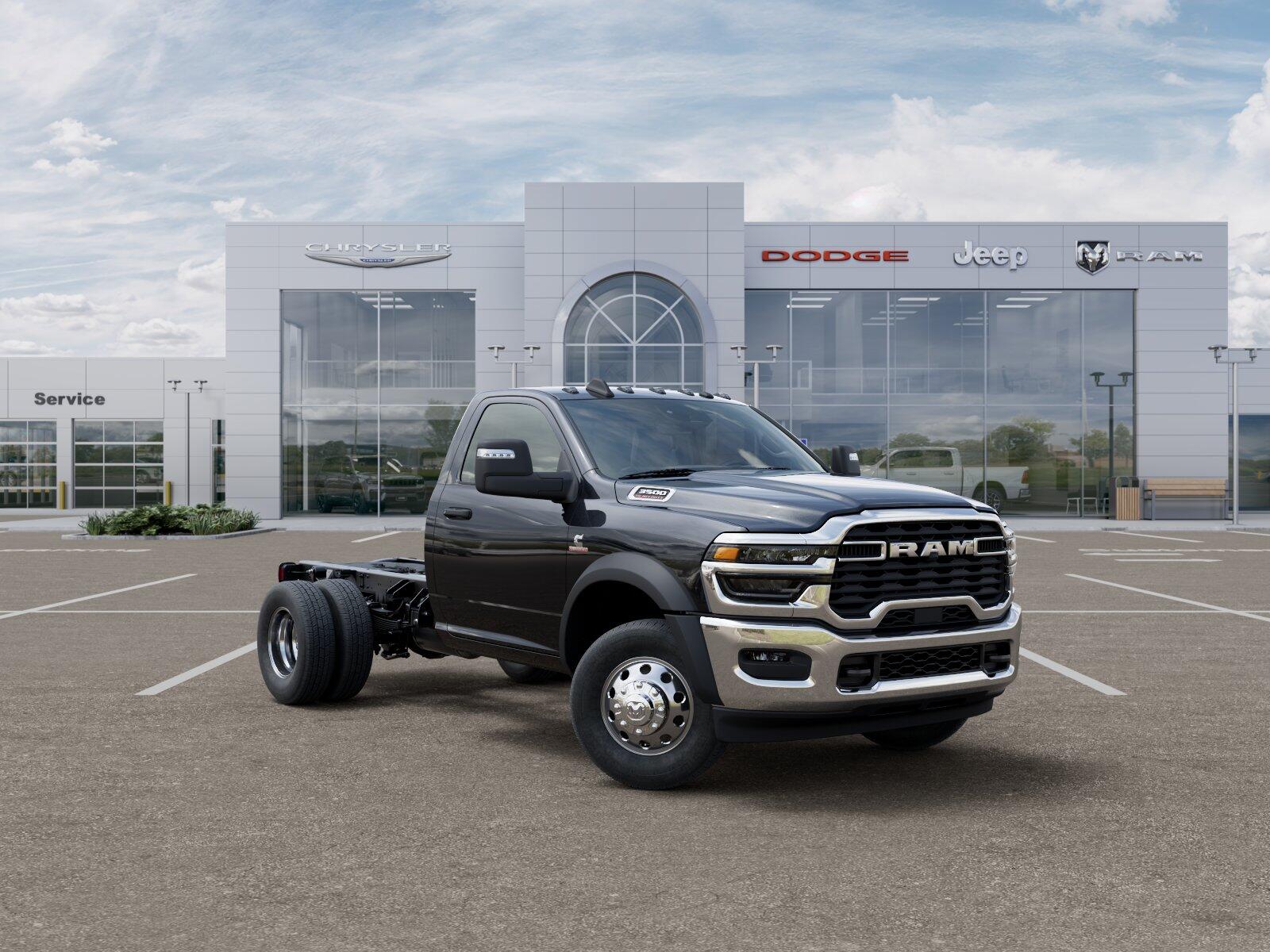 2025 RAM 3500 Chassis Tradesman - Photo 17