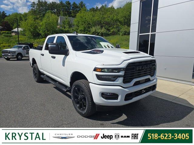 2026 RAM 2500 Tradesman/Black Express 4X4 Crew Cab SWB's photo