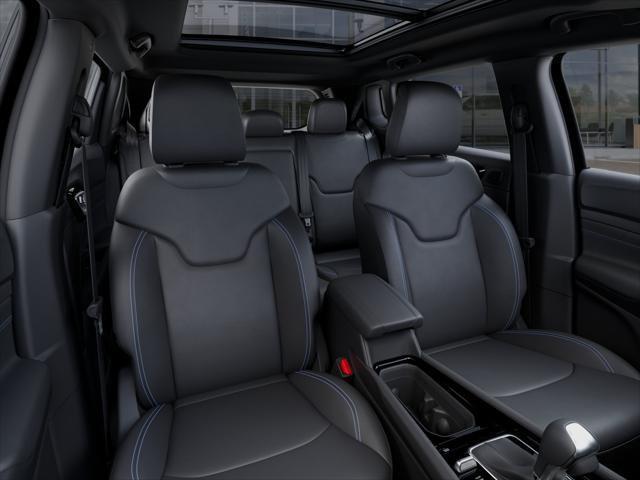 2025 Jeep Compass Limited - Photo 16