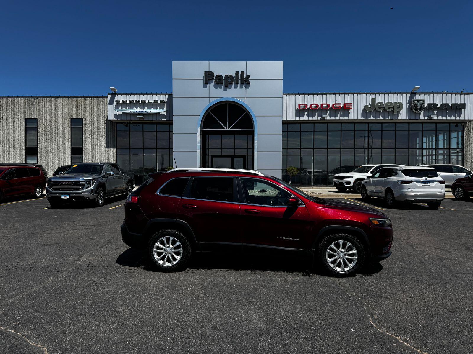 Used 2019 Jeep Cherokee Latitude with VIN 1C4PJLCB0KD242714 for sale in Luverne, MN