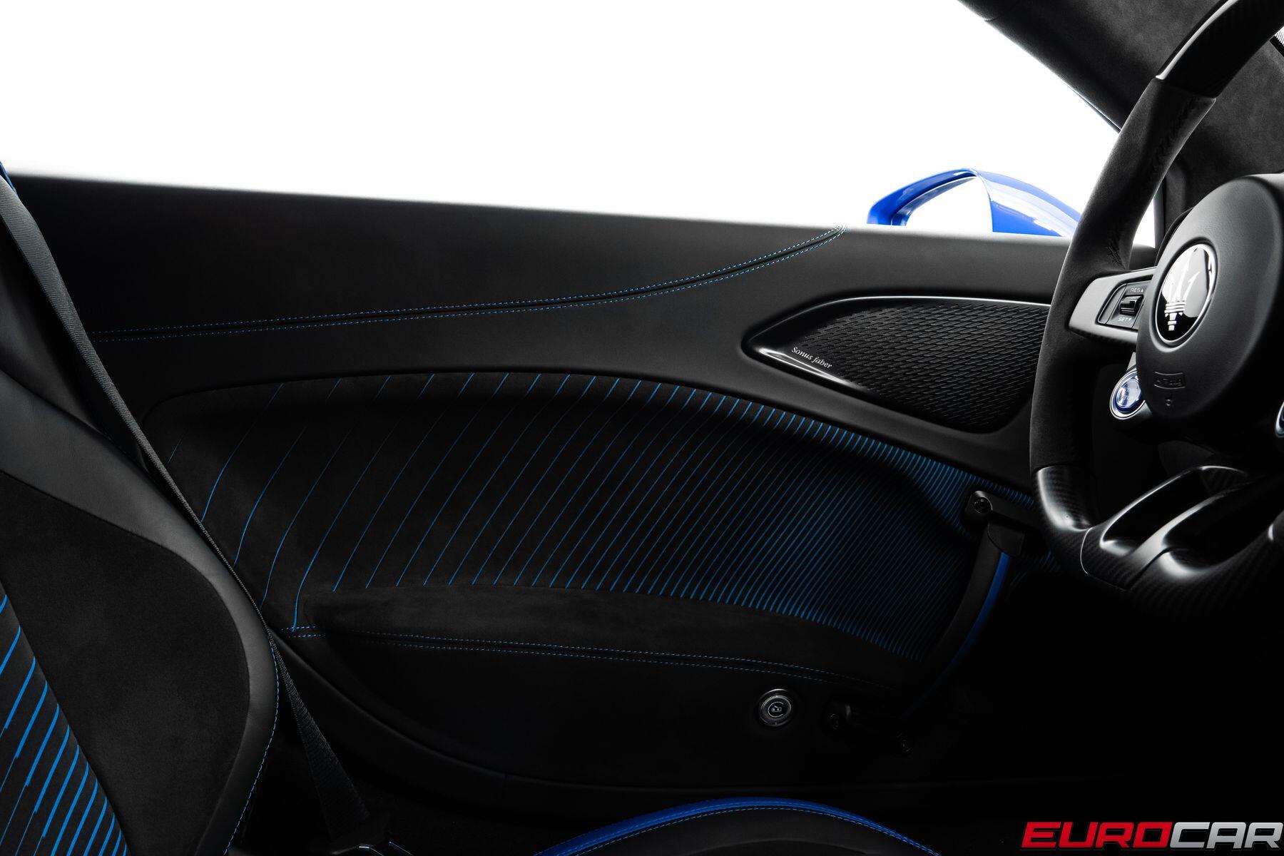 2023 Maserati MC20 *CARBON STEERING WHEEL * FRONT PPF*Image 29