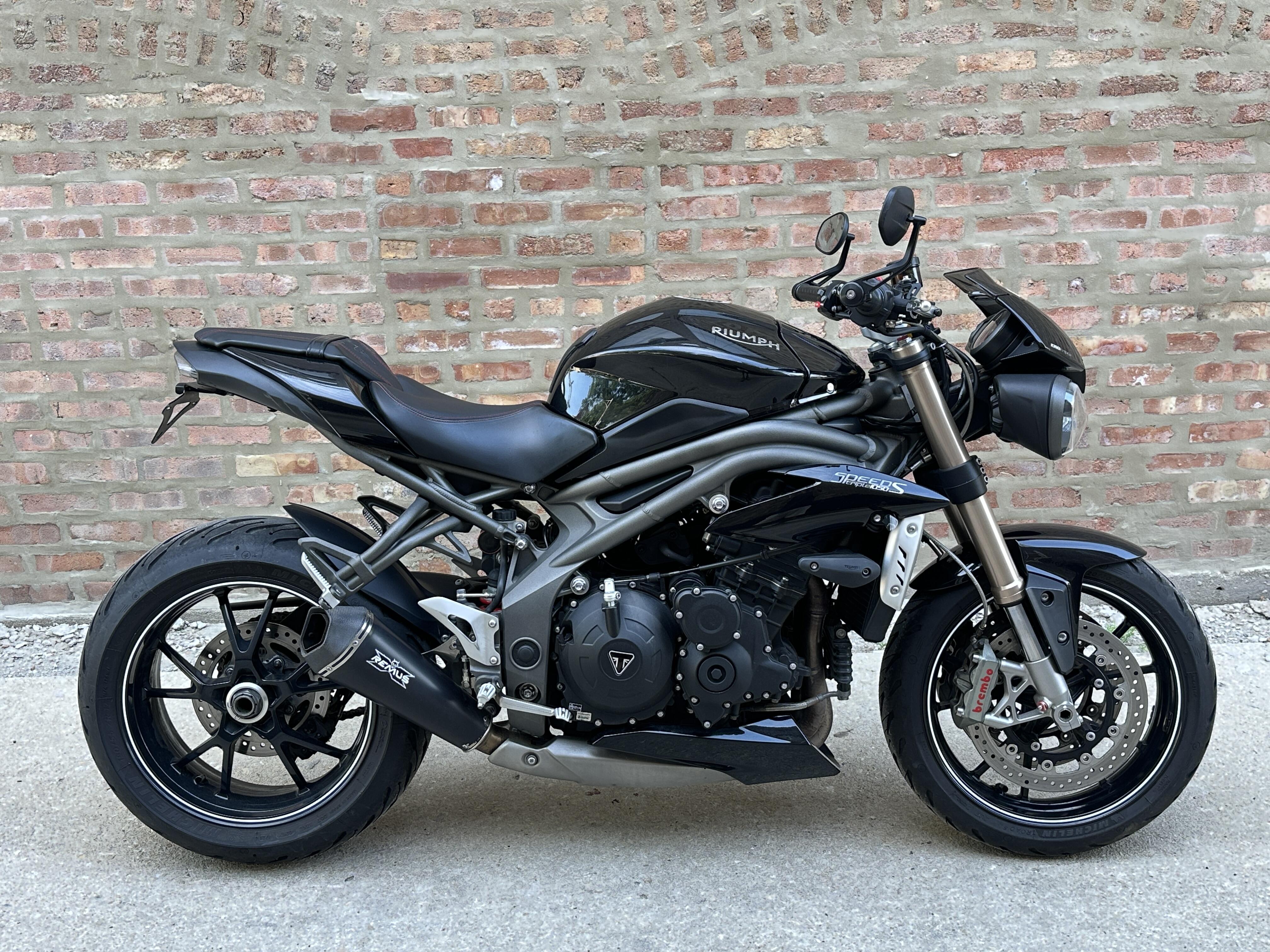 2016 Triumph Speed Triple S