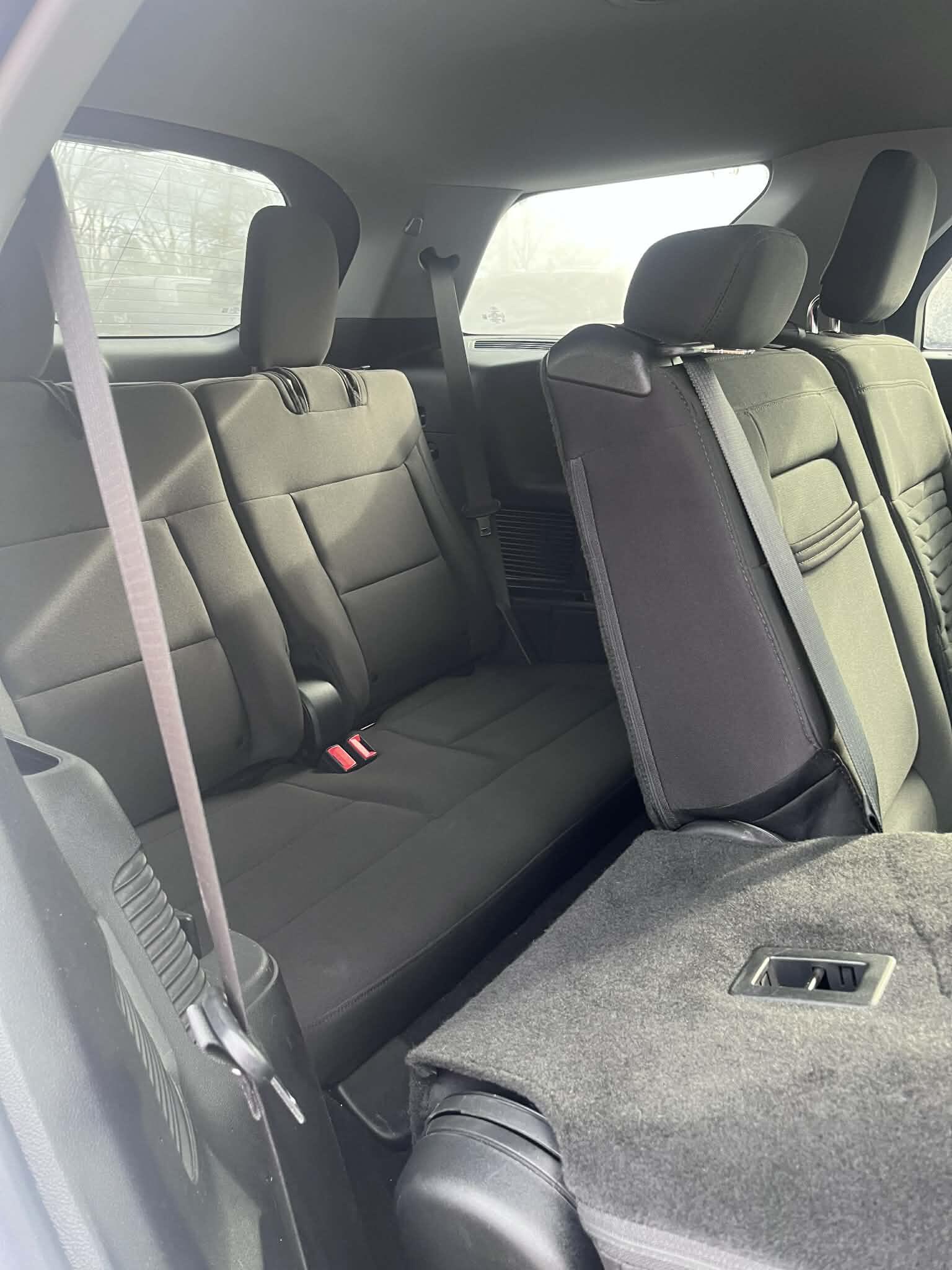 2020 Ford Explorer XLT - Photo 13