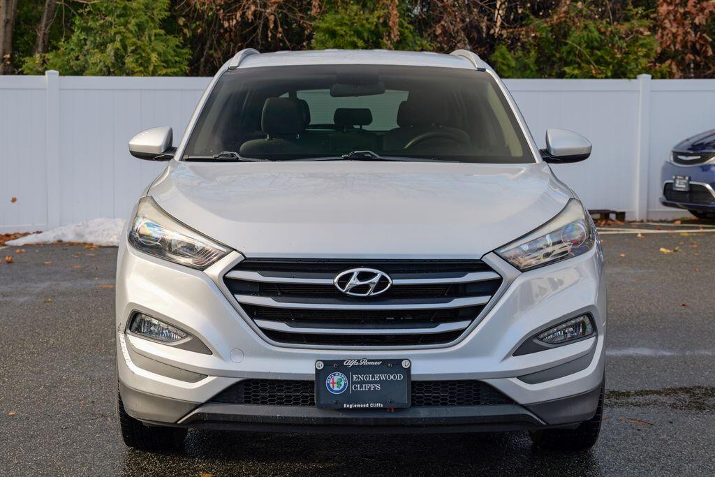 Used 2018 Hyundai Tucson SEL with VIN KM8J3CA4XJU639829 for sale in Englewood Cliffs, NJ