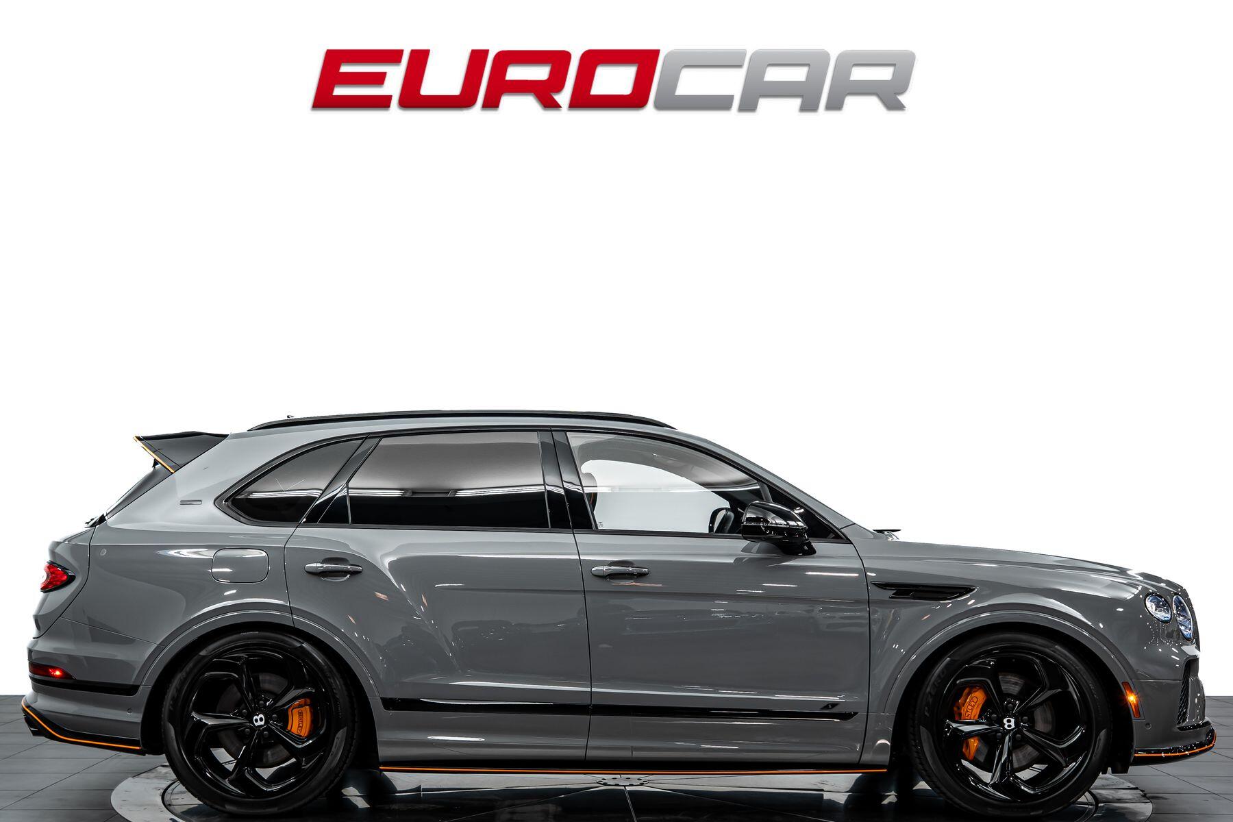 2025 Bentley Bentayga S Black Edition *PANORAMIC SUNROOF*Image 6