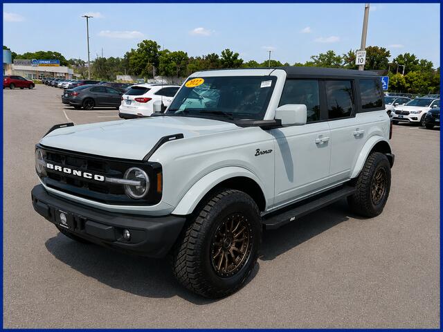 2022 Ford Bronco Outer Banks