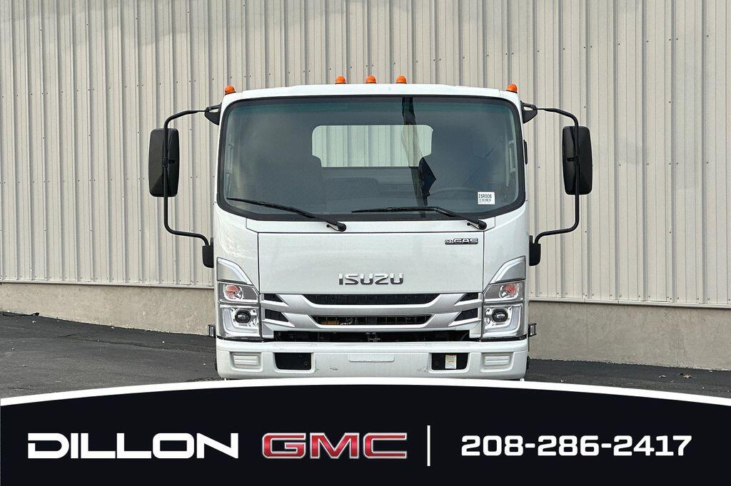 2024 Isuzu NPR HD - Photo 9